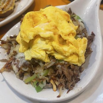 Pittsfield Cafe - Steak Skillet - Breakfast & Brunch Near Me - Chicago, Illinois