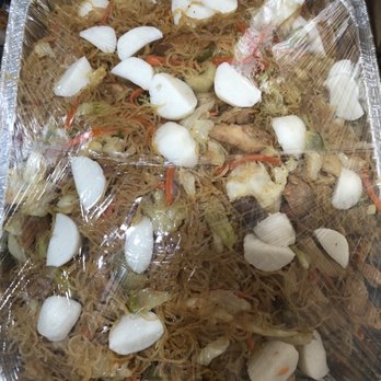 Lilian’s Bread & Sweets - Pancit bihon(no shrimp) - Filipino Near Me - North Hills, California Lilian’s Bread & Sweets - Pancit bihon(no shrimp) - Filipino Near Me - North Hills, California