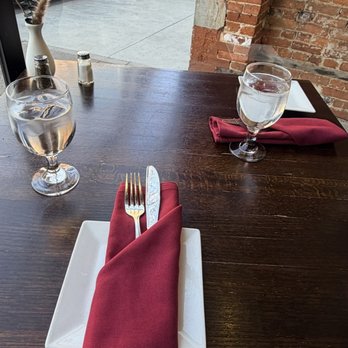 JoJo's Restaurant & Tap House - Table - New American Near Me - Frederick, Maryland JoJo's Restaurant & Tap House - Table - New American Near Me - Frederick, Maryland