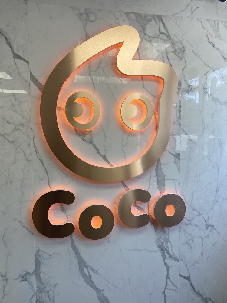 Coco Fresh Tea & Juice Logo