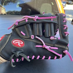 D-BAT - West Houston - Awesome job on re-lacing my first baseman's mitt.