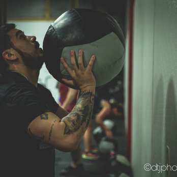 Crossfit Stealth 2 - Wallballs. - Gyms Near Me - Plainfield, New Jersey