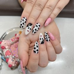 Sunny Nails & Spa