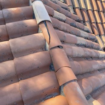 Corky's Pest Control - Broken tiles - Pest Control Near Me - San Marcos, California