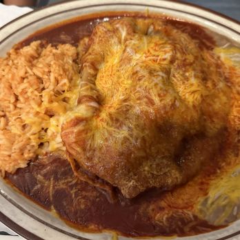 La Dos Gringas - Carne adovada Stuffed sopapilla with red chile. - New Mexican Cuisine Near Me - Belen, New Mexico