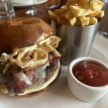 Serratto - Burger & Fries... so yummy - Italian Near Me - Portland, Oregon Serratto - Burger & Fries... so yummy - Italian Near Me - Portland, Oregon