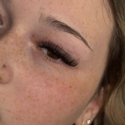 Benton House Designs - Hybrid Lashes by Peyton