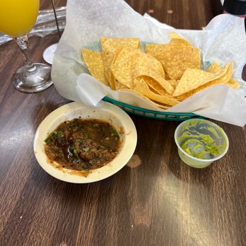 Bob's Taco Station - Salsa was bland and Small Guacamole also had no flavor. - Mexican Near Me - Rosenberg, Texas