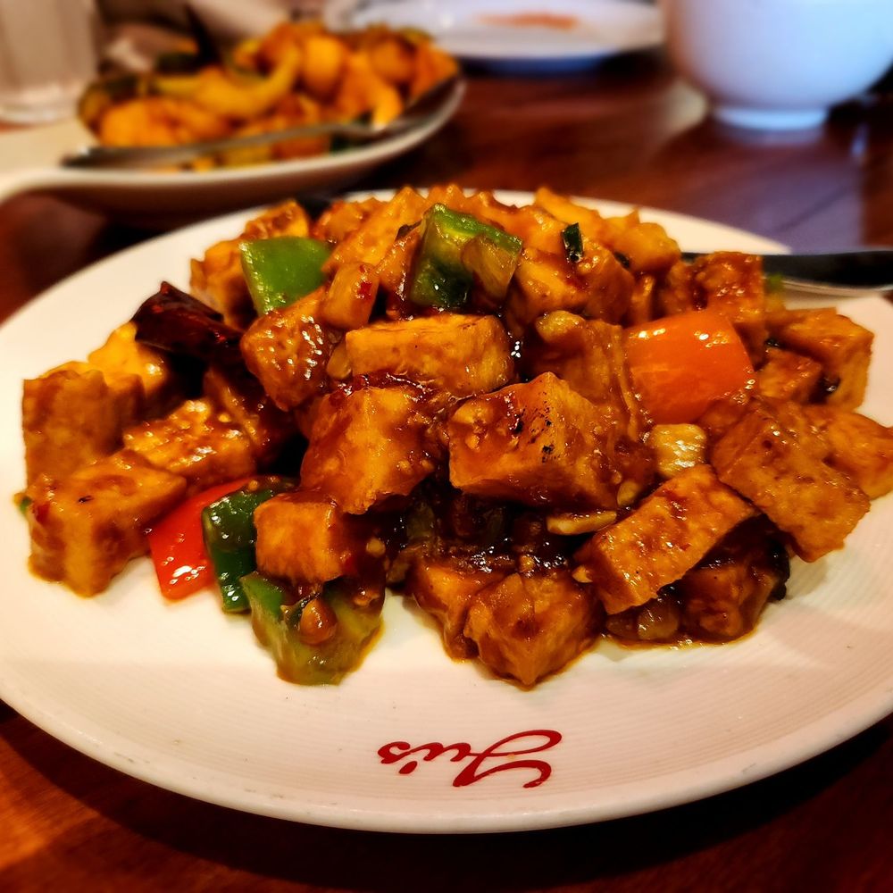 Yu's Mandarin - Tofu - Chinese Near Me - Wheeling, Illinois Yu's Mandarin - Tofu - Chinese Near Me - Wheeling, Illinois