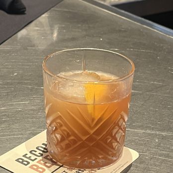 Yard House - New American Near Me - Honolulu, Hawaii Yard House - New American Near Me - Honolulu, Hawaii
