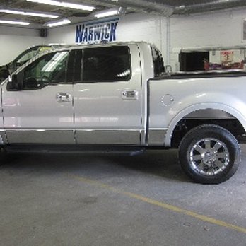 Warwick Auto Body - Body Shops Near Me - Warwick, Rhode Island