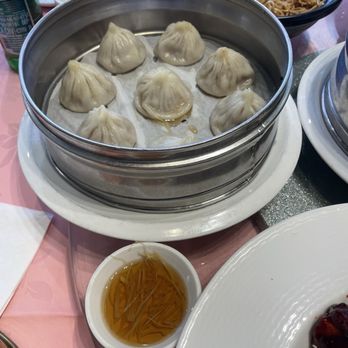 Shanghailander Palace - Xiao long bao - Asian Fusion Near Me - Hacienda Heights, California Shanghailander Palace - Xiao long bao - Asian Fusion Near Me - Hacienda Heights, California