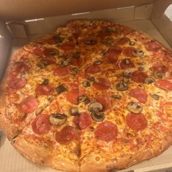 Will O' The Wisp - Large pepperoni and mushroom!