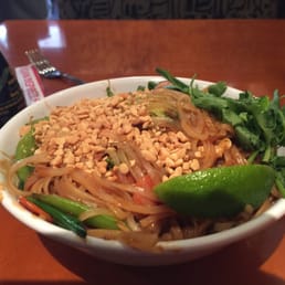 Chicken Pad Thai