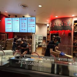 Smokin' Oak Wood-Fired Pizza and Taproom