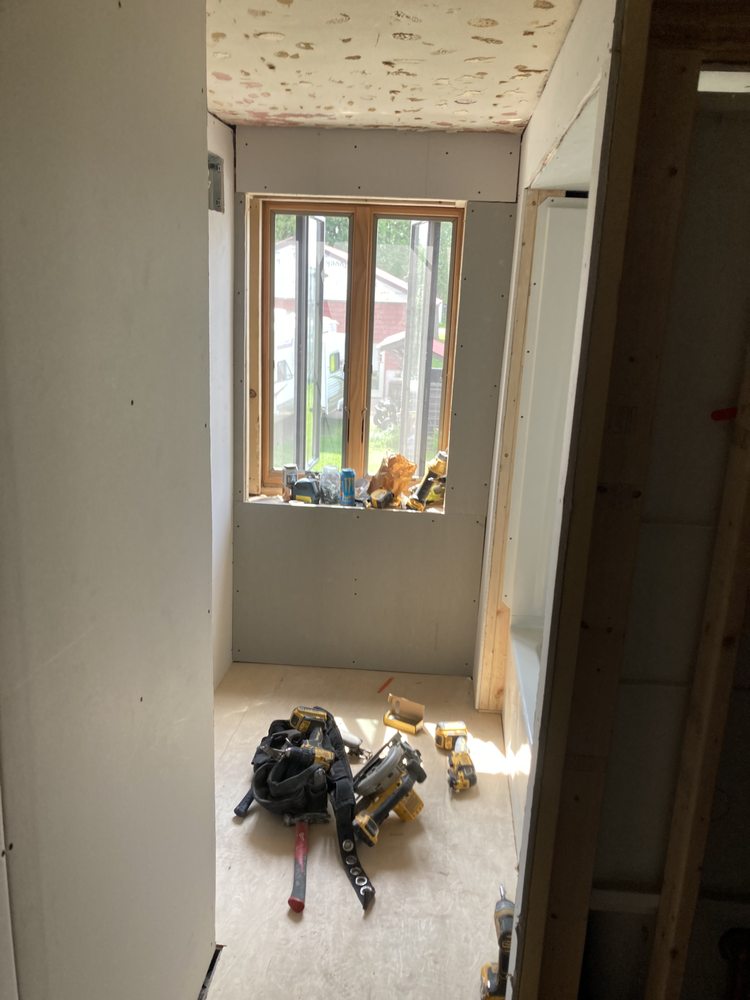 Slide of J&J'S Remodeling