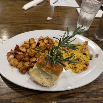 Hash House A Go Go - Cheddar Scramble - New American Near Me - Orlando, Florida Hash House A Go Go - Cheddar Scramble - New American Near Me - Orlando, Florida