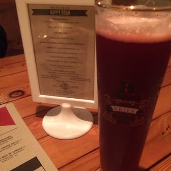 Common Theory - Raspberry Lambic Beer, for the lightweight folk like myself. My new favorite!!!!! - Gastropubs Near Me - San Diego, California