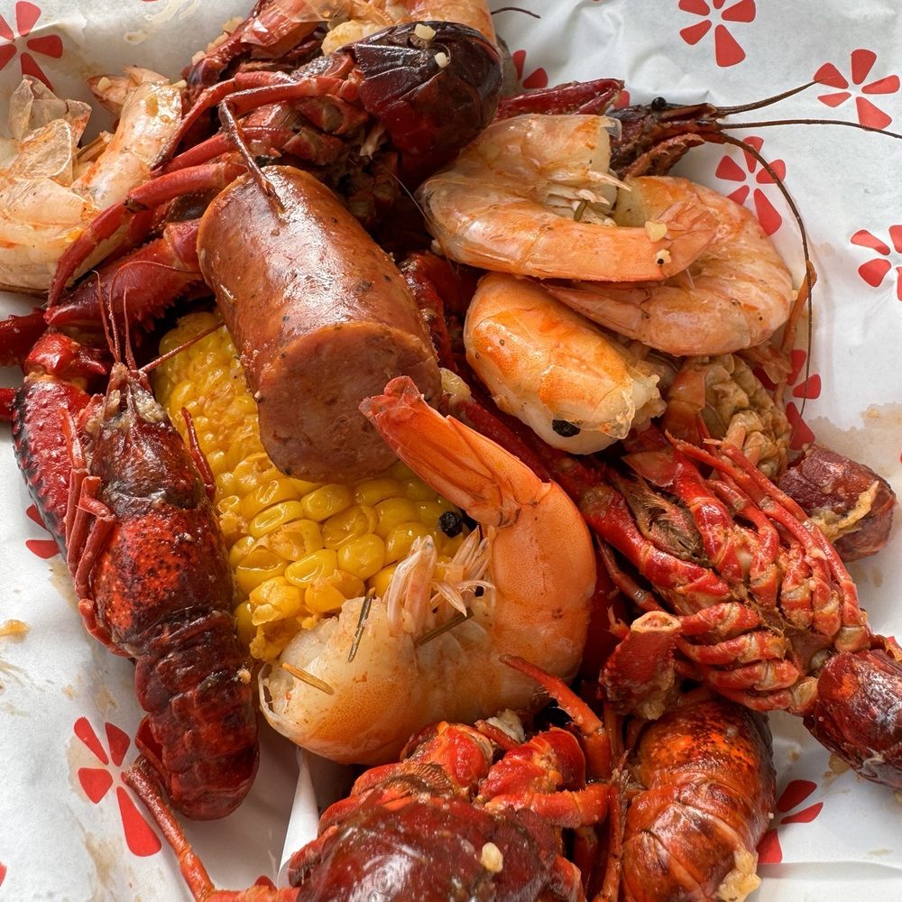 Crawfish, Shrimp, Sausage, Potatoes, Corn