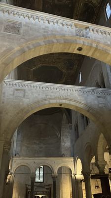 Basilica San Nicola by null