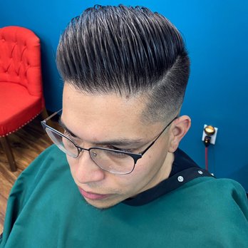 MrGoldenHands - 24K Hair Service - Barbers Near Me - West Covina, California MrGoldenHands - 24K Hair Service - Barbers Near Me - West Covina, California