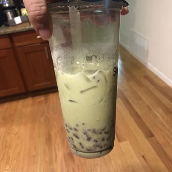 Sharetea - Large matcha milk tea with red bean - Bubble Tea Near Me - Hercules, California