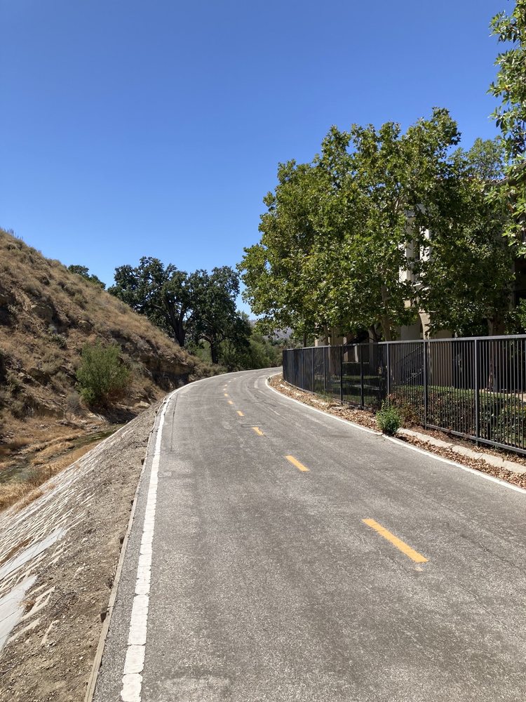 ARROYO SIMI BIKE PATH Updated September 2024 19 Photos 4201