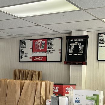 Carl's Delicatessen Restaurant - Delis Near Me - Saint Louis, Missouri