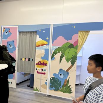 Potobox - Private photo booths - Photography Stores & Services Near Me - Honolulu, Hawaii Potobox - Private photo booths - Photography Stores & Services Near Me - Honolulu, Hawaii