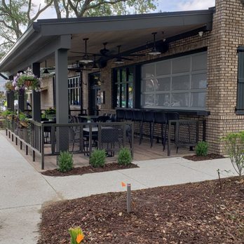 44 & King - Outside seating area - Pubs Near Me - Myrtle Beach, South Carolina