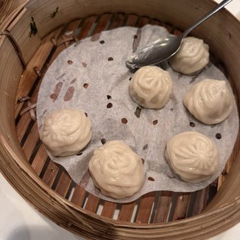 Don Mee Seafood Restaurant - Seafood Near Me - Victoria, British Columbia
