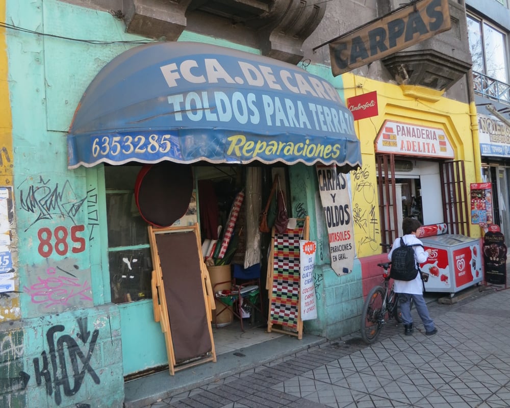 Reparación y Fábrica de Carpas Fuentes