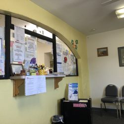 Case Donald W MD - Check in / Waiting area