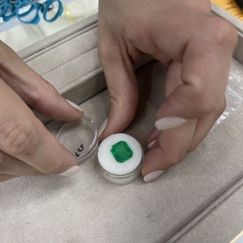 JR Colombia Emeralds  - Jewelry Near Me - Jupiter, Florida