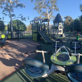 North Weddington Park - Playground - Parks Near Me - North Hollywood, California North Weddington Park - Playground - Parks Near Me - North Hollywood, California
