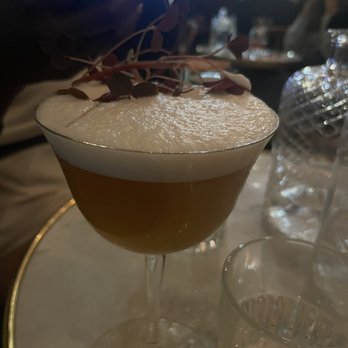 Bisou. - Cocktail Bars Near Me - Paris, 75 Bisou. - Cocktail Bars Near Me - Paris, 75