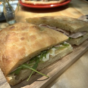 Piccolo Cucina e Vino - Coffee & Tea Near Me - Middletown, New York
