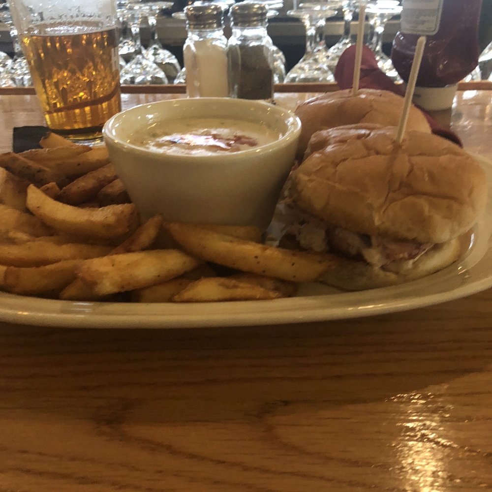 Bridge View Grill - Lobster sliders and chowder special - Pubs Near Me - Bourne, Massachusetts Bridge View Grill - Lobster sliders and chowder special - Pubs Near Me - Bourne, Massachusetts