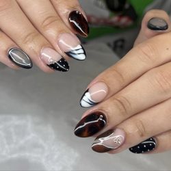 Mint Nail Lounge
