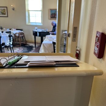 The Old Courthouse - Inside w piano player - American Near Me - Newport, New Hampshire The Old Courthouse - Inside w piano player - American Near Me - Newport, New Hampshire