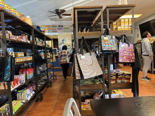 Diamond Head General Store by null