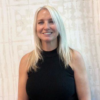 Rumi Oc Hair - Hair Stylists Near Me - Aliso Viejo, California Rumi Oc Hair - Hair Stylists Near Me - Aliso Viejo, California