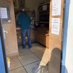Bäckerei Gmeinwieser - Kleiner süßer Verkaufsraum