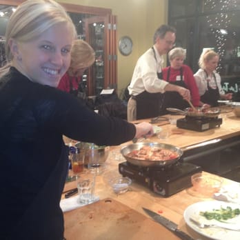 Sur La Table Cooking Class - Cooking Classes Near Me - Columbus, Ohio
