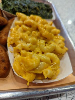 THE ORIGINAL Q SHACK by null