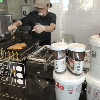 Somisomi - Taiyaki cookin' - Desserts Near Me - Cupertino, California