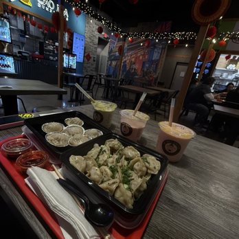 Niu Mama Kitchens - Food Court Near Me - Glendale, Arizona