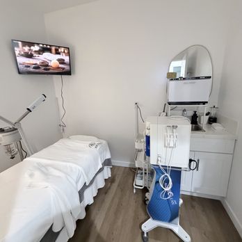 One Beauty - Medical Spas Near Me - Irvine, California
