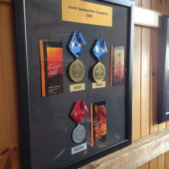 Sunset Hills Vineyard - Award winning wine and customer service at Sunset Hills Vineyard. - Wineries Near Me - Purcellville, Virginia Sunset Hills Vineyard - Award winning wine and customer service at Sunset Hills Vineyard. - Wineries Near Me - Purcellville, Virginia