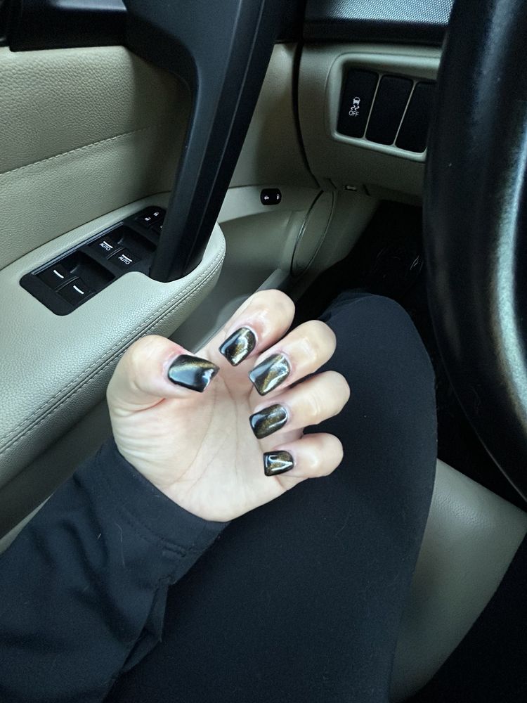 Nail & Spa Logo